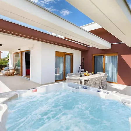 Holiday home Villa Grofica, Pula *